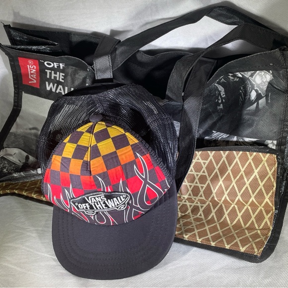 Vans “Off The Wall” Mens Snapback Hat Cap Flames Checkered Adj. Trucker Plus Bag - Picture 15 of 16